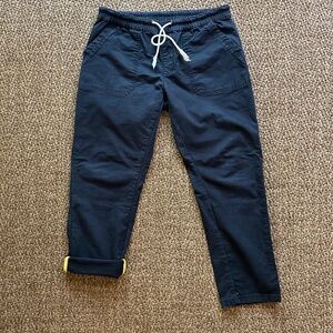 Pact Black Cotton Twill Roll Up Pant - Women’s M